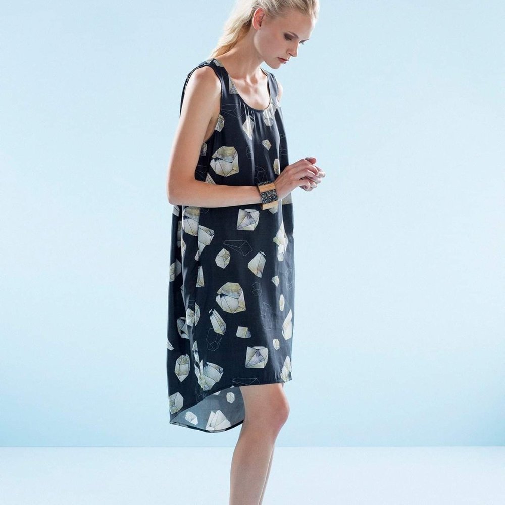 Elk gemstone pleat back tank dress size 6 - Picture 3 of 8